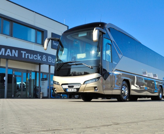 Új Neoplan Tourlinerrel bővült a Terjékibusz Kft. flottája