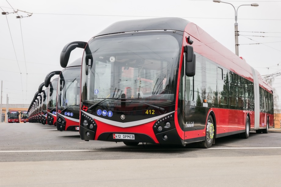 Megérkezett a Škoda 33 Tr csuklós trolibuszok első szériája České Budějovicébe 1 489054028 991969489712068 6993924933806290149 n