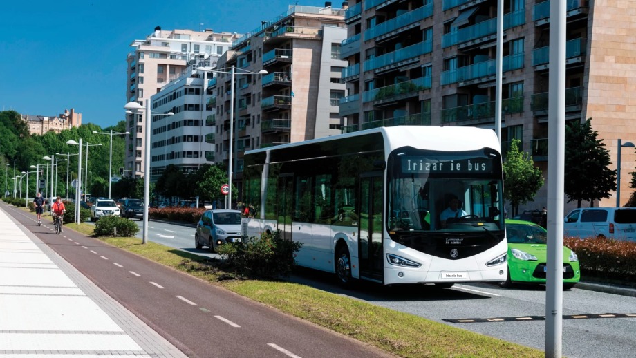 Az Irizar villanybuszait választotta a spanyolországi Gijón városa