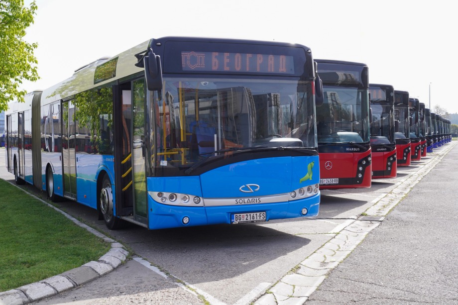Solaris és Ikarbus autóbuszokat adományozott más szerbiai városoknak Belgrád