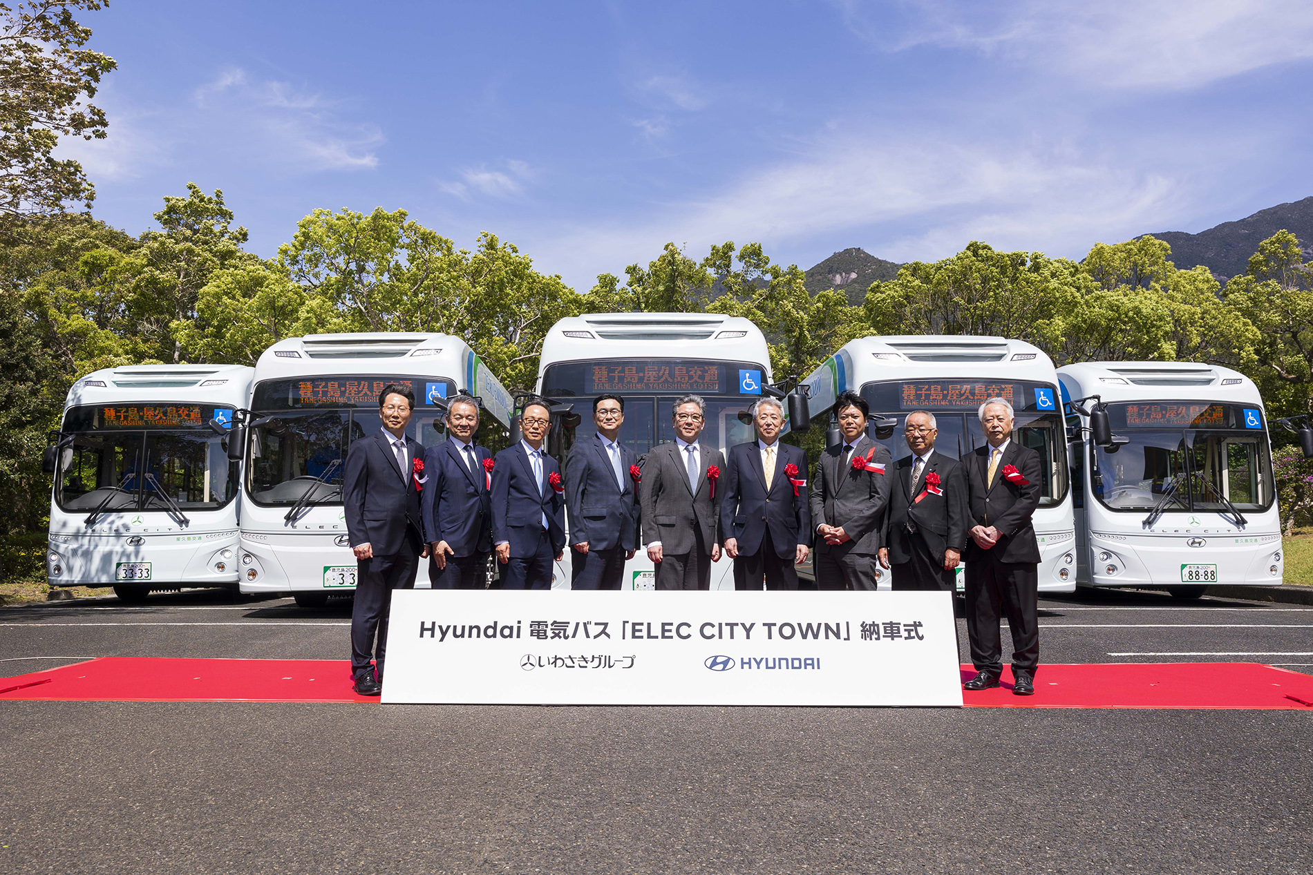 Megérkezett Japánba az első öt szériakivitelű Hyundai Elec City Town villanybusz