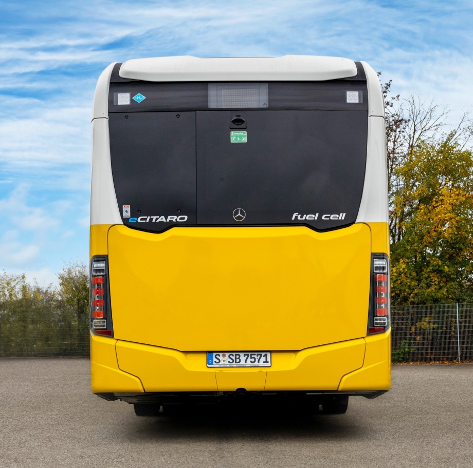 Hidrogén hatótávnövelős eCitaro G fuel cell buszokkal indul újra Stuttgart villanybusz-programja 7 24DT232 008 1