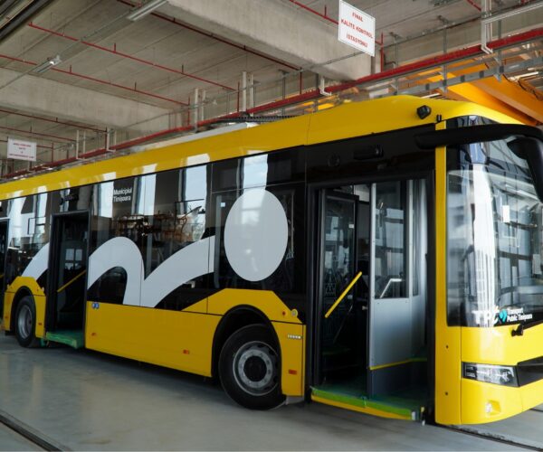 Elindult Temesvár első Bozankaya trolibusza Törökországból