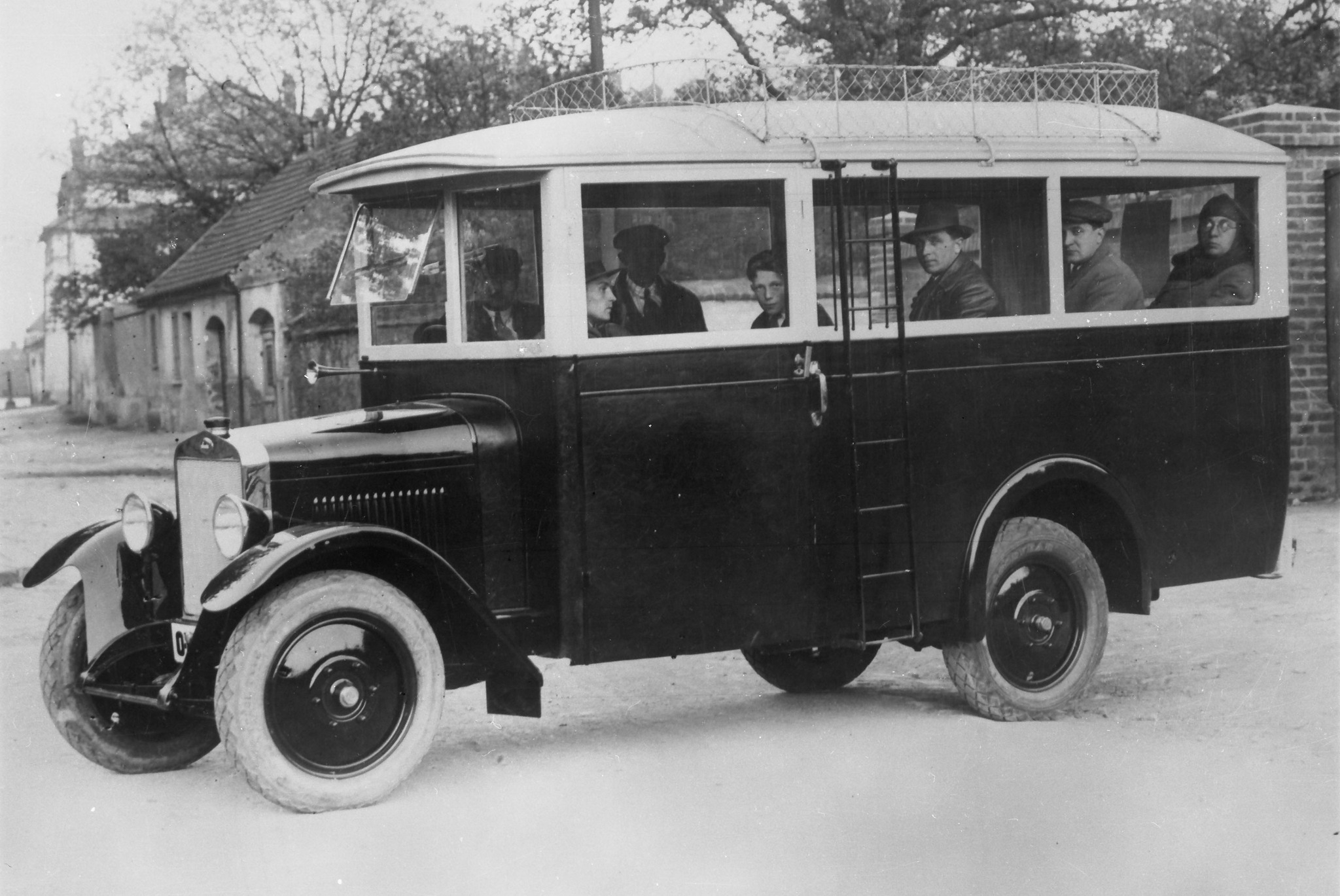 A kezdetek: a Sodomka-gyár első autóbusza 1928-ból (Fotó: Karosa archívum)