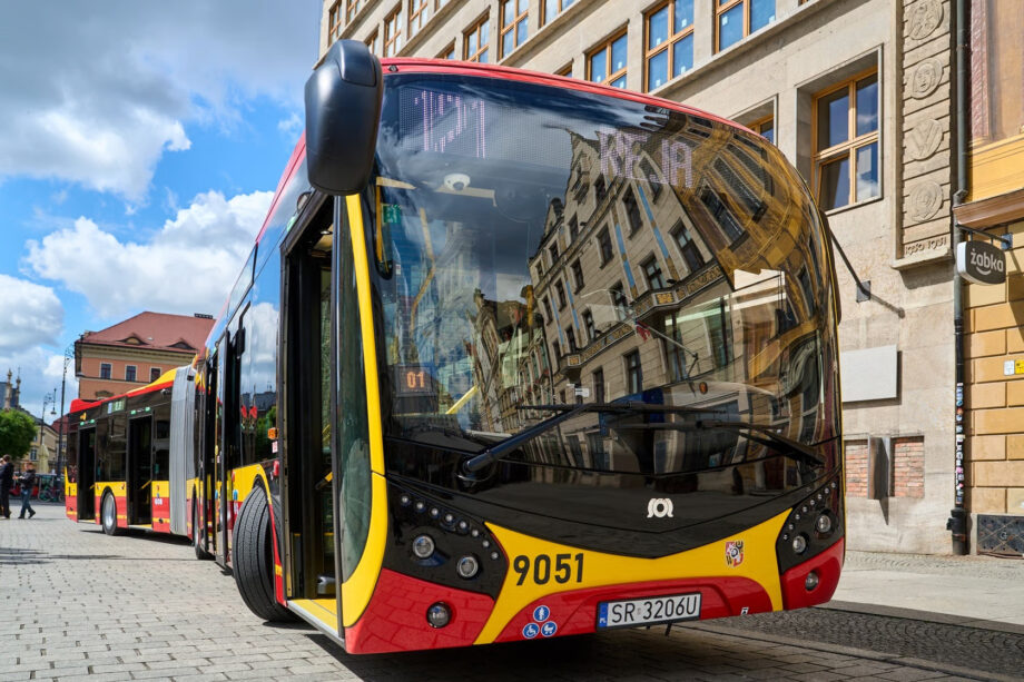 Klosok Autobus SOR Prezentacja Rynek OP 2