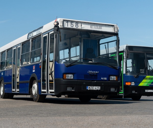 Negyven éve állt forgalomba Budapesten az első Ikarus 415-ös