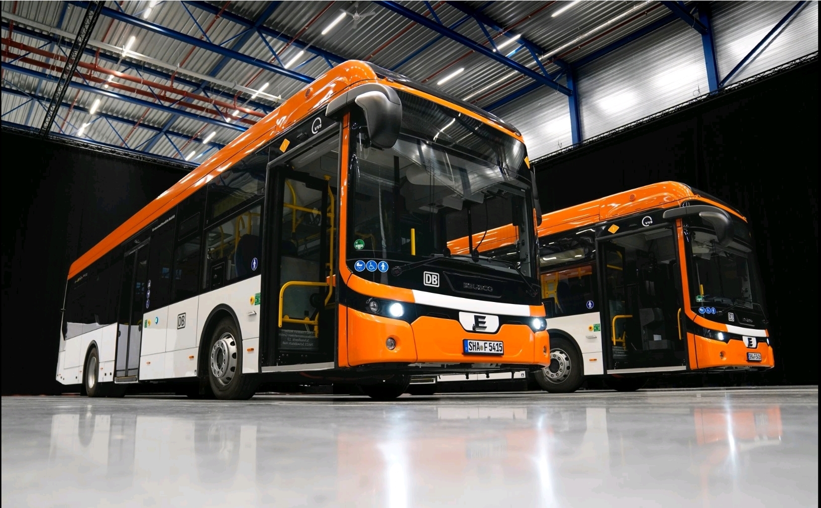 Az Ebusco ma sincs jobb helyzetben, mint egy éve – továbbra is a csőd szélén billeg a holland buszgyártó