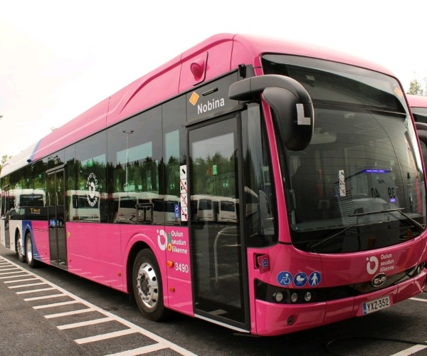 Kínai e-buszok körüli aggályok: a norvég példa után Finnországban is cselekvést sürgetnek a szakmai szervezetek