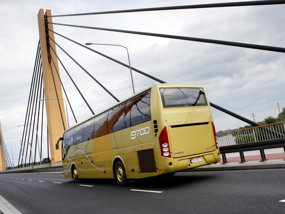 volvo 9700 4 2 1