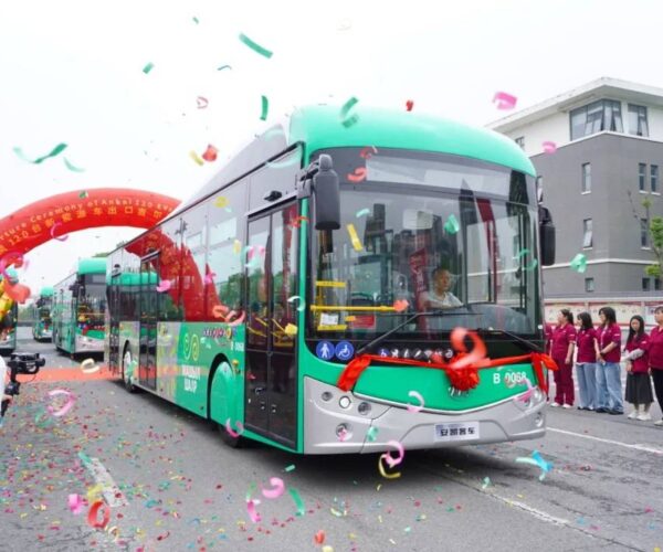 Ankai villanybuszokkal váltja ki trolibuszhálózatát Kirgizisztán fővárosa