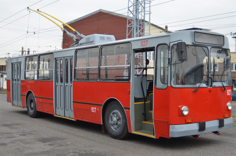 6853c61b98c6cmceu 68240607311750320667180