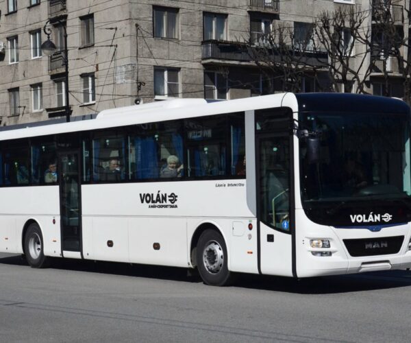 Fedezethiány miatt eredménytelen lett a Volánbusz 59 darabos intercity tendere