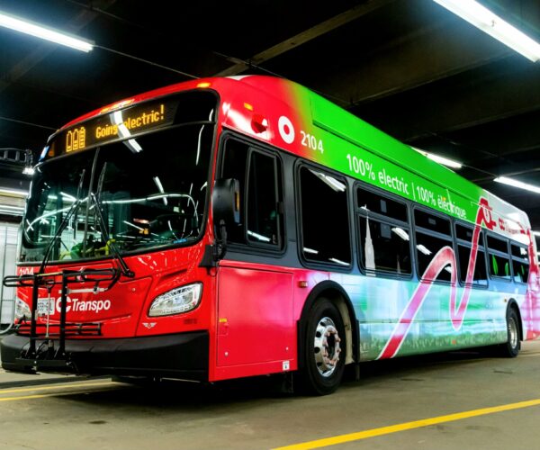 További 124 darab New Flyer XE40 típusú elektromos autóbuszt szerez be az ottawai OC Transpo