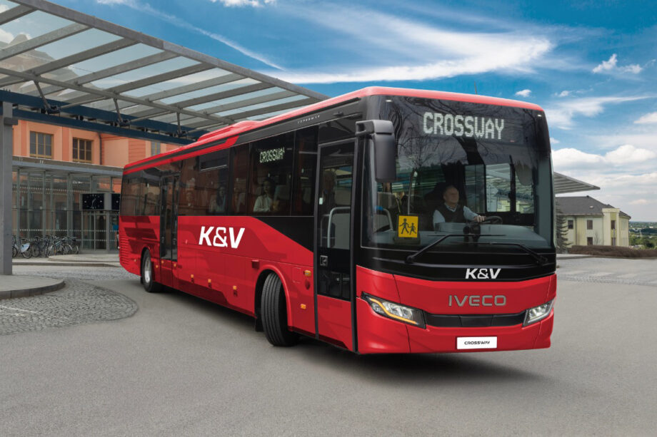 Huszonnyolc új Iveco autóbusszal bővíti flottáját a K&V Logistic Solutions