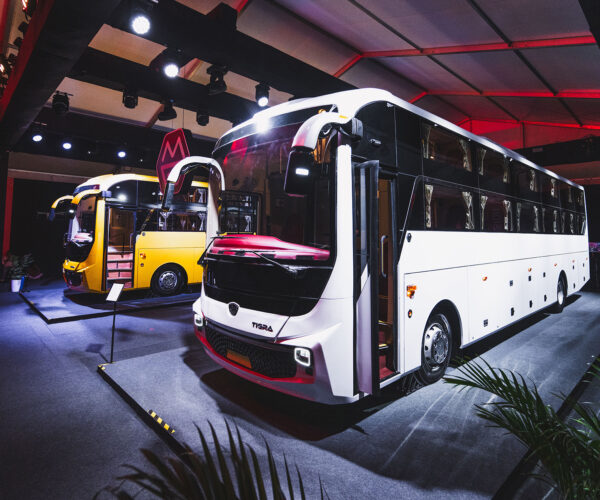 MG Tigra néven érkezik új kihívó a fekvőhelyes távolsági buszok szegmensébe Indiában