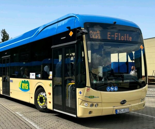 BYD villanybusz-flottát és Kempower töltőinfrastruktúrát állított üzembe az RVS Brandenburgban