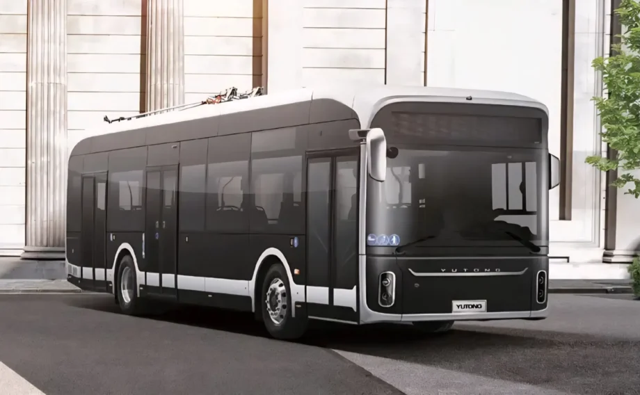 Az Ikarus és a Yutong párosa nyerte a budapesti 160 darabos trolitendert