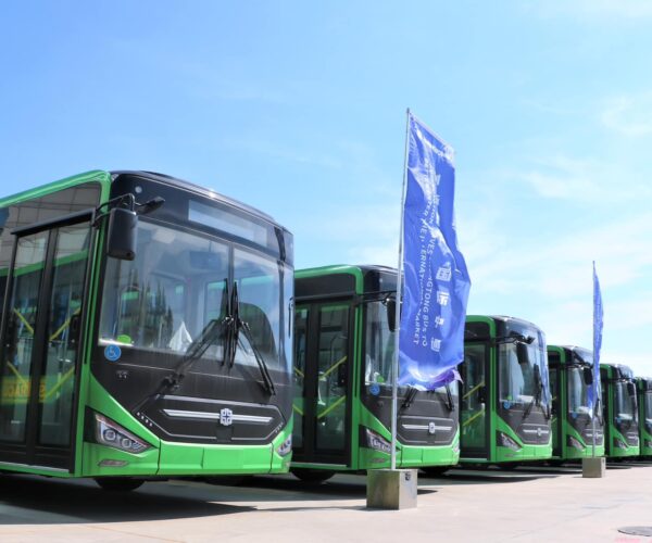 Kétszázötven új autóbuszt szállít Burkina Faso fővárosába a Zhongtong