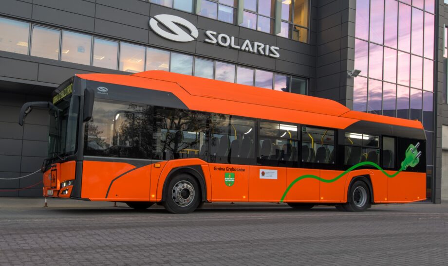 Solaris Urbino 12 electric school bus