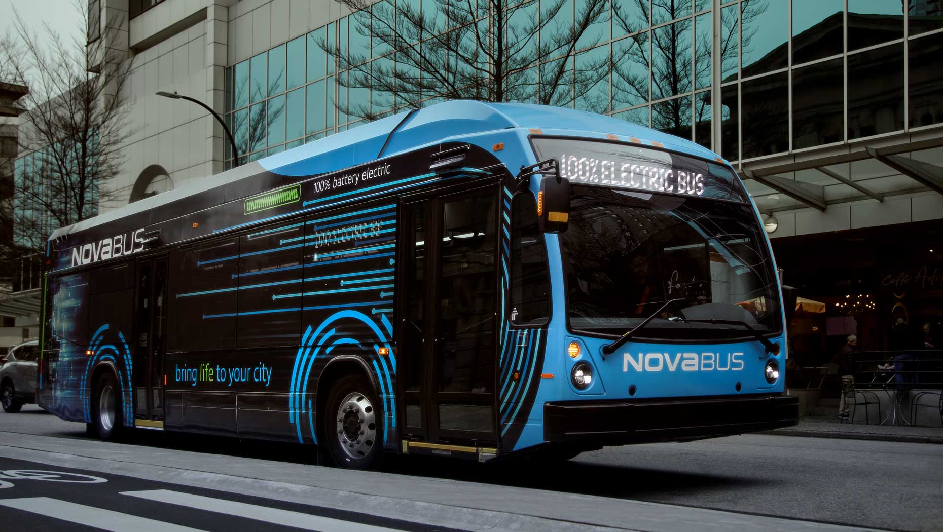 A kanadai Calgary 120 elektromos Nova LFSe+ buszt állít forgalomba 2028-ig