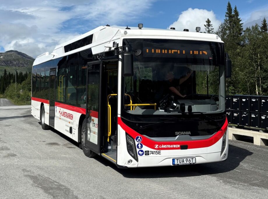 Napokon belül szolgálatba állnak az első svédországi Scania Fencer f1 villanybuszok