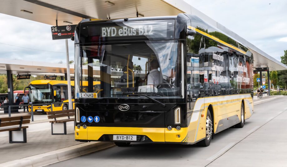 Tizenhárom darab Komáromban gyártott BYD villanybusz érkezik Kaposvárra