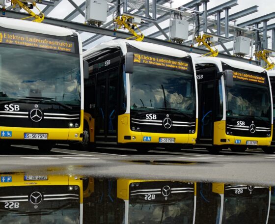 Új korszak Stuttgartban: átadták a möhringeni elektromos buszgarázs töltőinfrastruktúráját