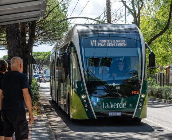 Több mint három évtizednyi várakozás után végre elindult a Pescara–Montesilvano BRT trolibuszfolyosó