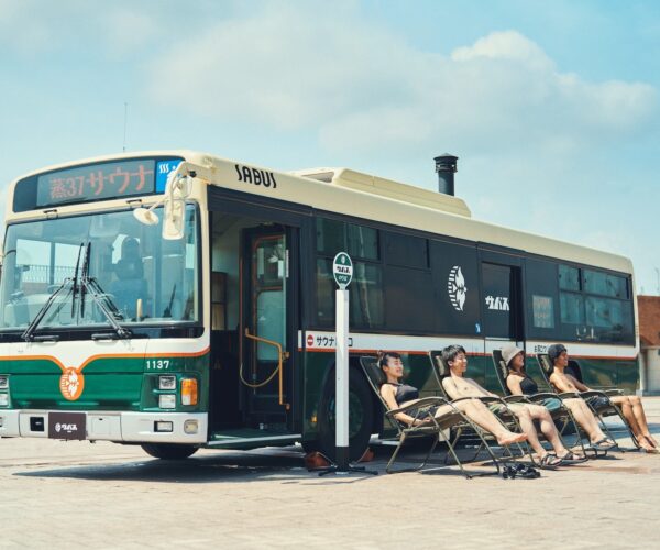 Mobil szaunává alakított autóbuszt mutattak be Japánban