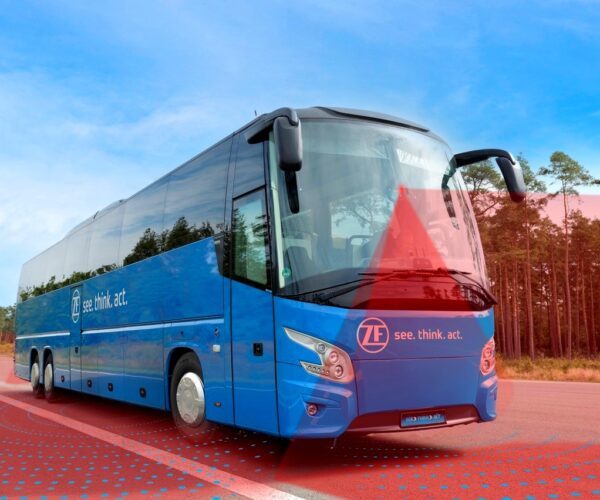 Hajtáslánc, segédüzemi rendszerek és ADAS: a ZF átfogó portfólióval érkezik a Busworldre