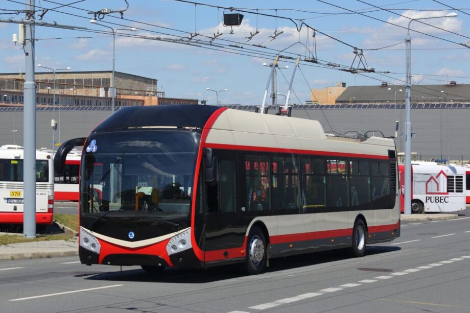 Második nekifutásra, magasabb áron szerződött Jihlava a Škoda-SOR trolibuszokra