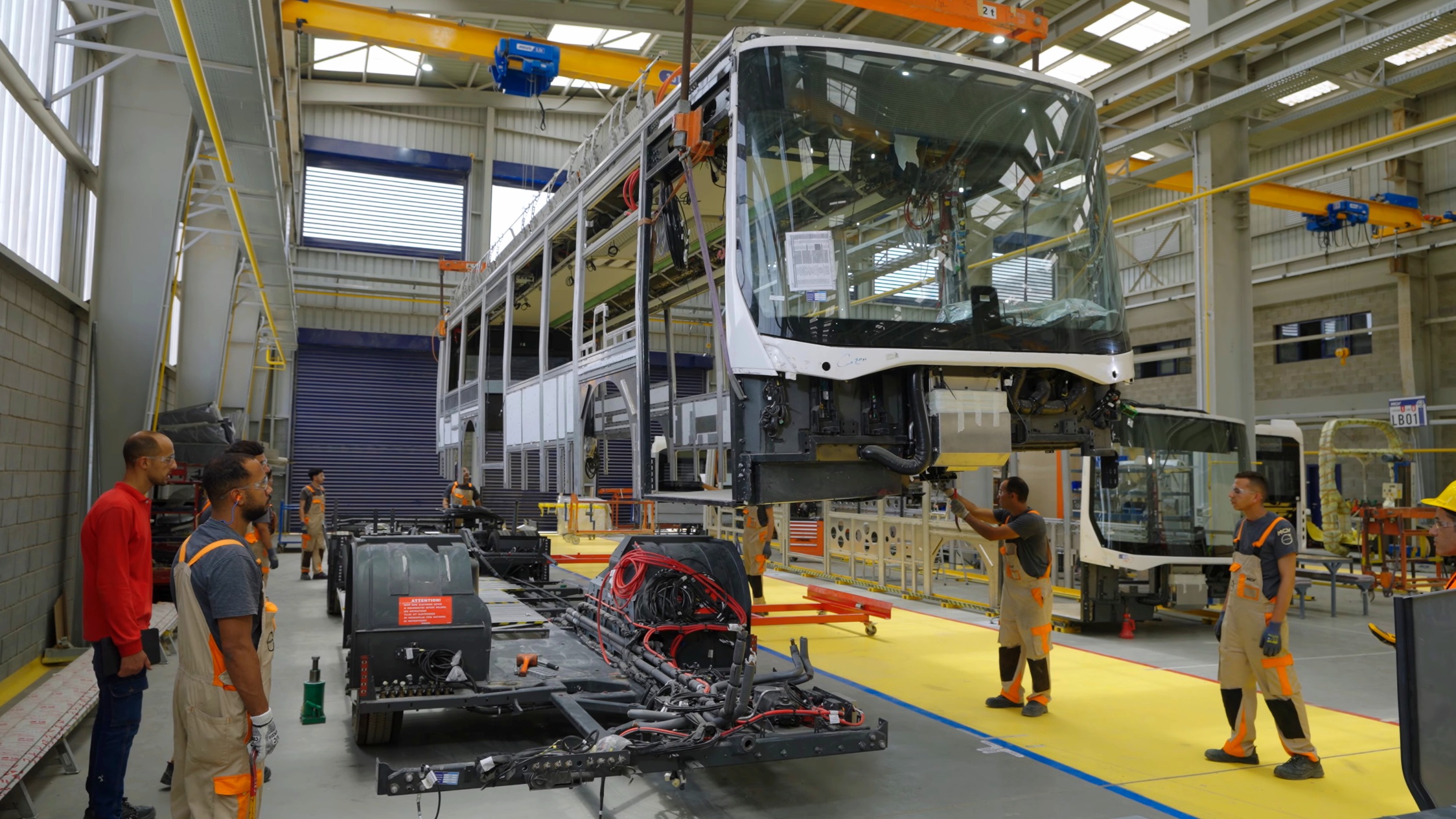 Új korszak a Volvo Buses európai elektromos buszgyártásában – átadták az MCV új kairói üzemét 4 videoplayback12