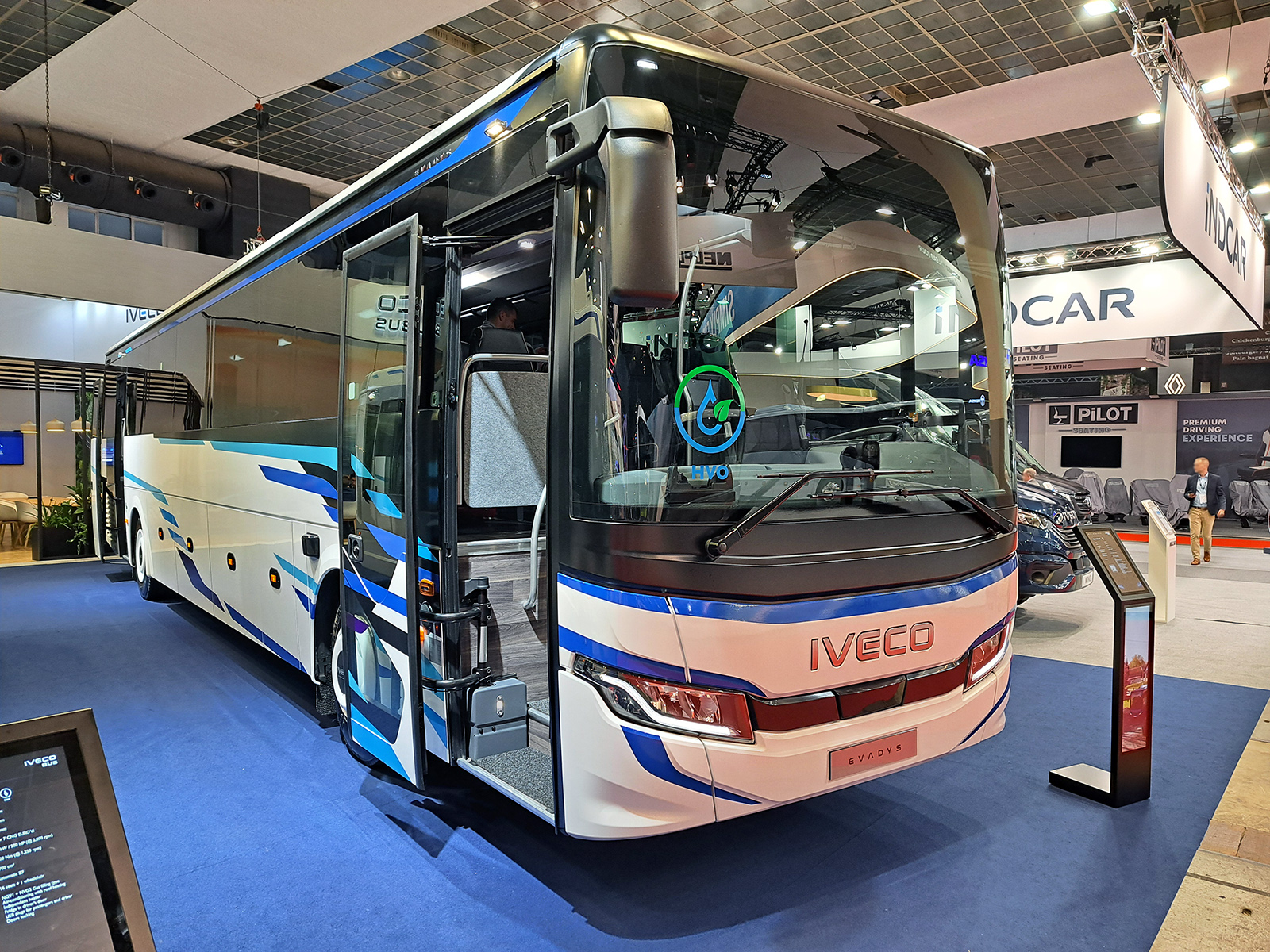 Busworld Europe 2025: a mini- és midibuszos szegmensben erősít az Iveco Bus 7 20251006 190653b