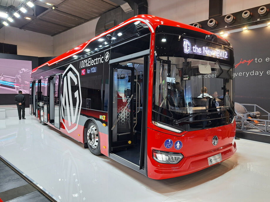 Kínai alapokon, de brit logóval szállna be az MG az európai villanybusz-piacra