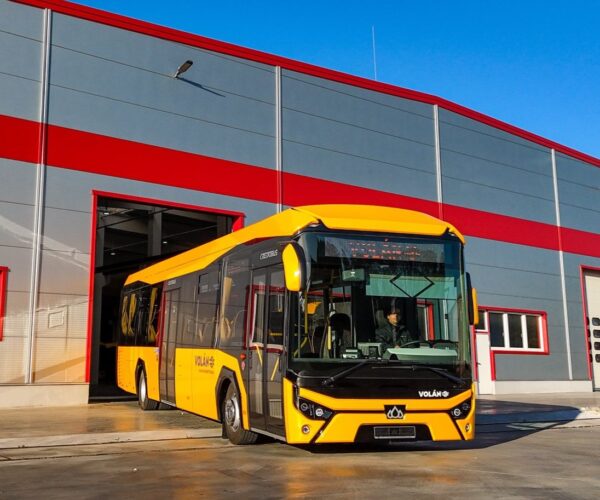 Újabb 269 darab Econell Next átadását kezdte meg a Kravtex