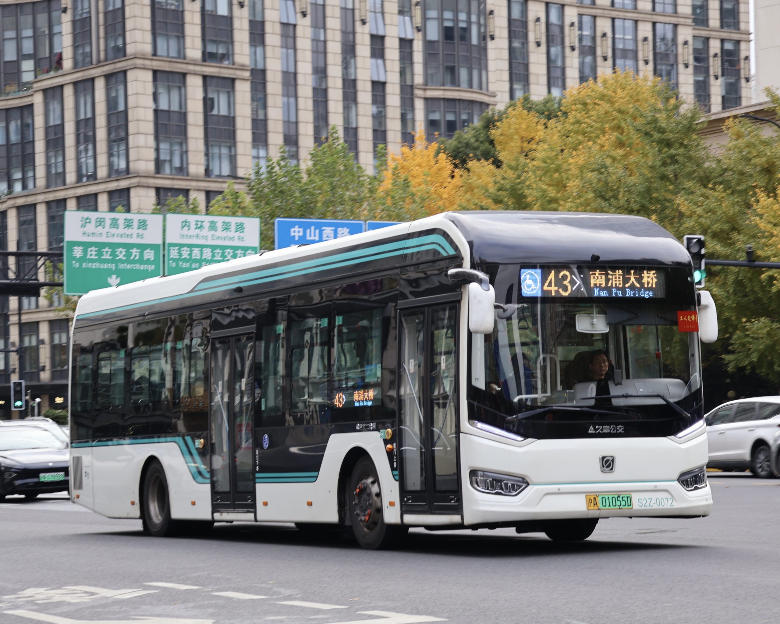 CHN Shanghai Ba Shi No.2 Public Transport Co. S2Z 0072 沪A01055D 43 2024 12 12 scaled