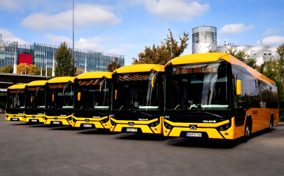 Megkezdődtek a Credobus-átadások: így alakul az első ütem vármegyei elosztása