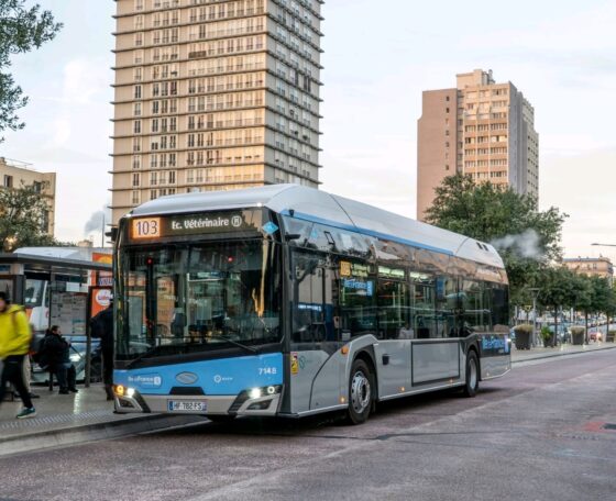 Forgalomba állt az Île-de-France Mobilités első, 22 járműből álló, kísérleti hidrogénbusz-flottája