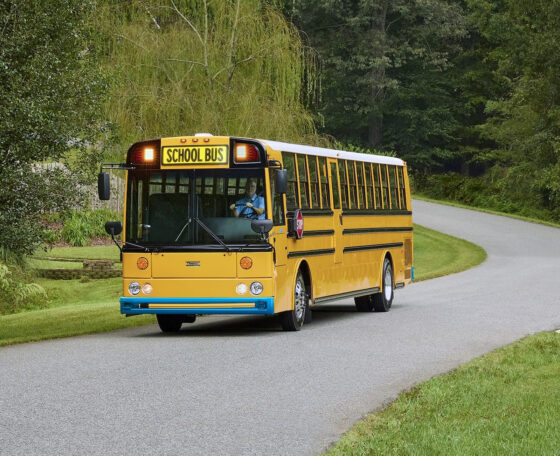 Bemutatkozott a Thomas Built Buses első Type D kategóriás elektromos iskolabusza