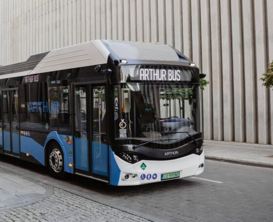 Zsákutcába jutott a német-lengyel hidrogénbusz-gyártó: csődöt jelentett az Arthur Bus