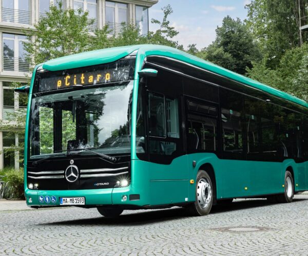 A Daimler Buses átvette a vezetést a városi szegmensben, de a Yutong maradt Európa legnagyobb e-busz beszállítója