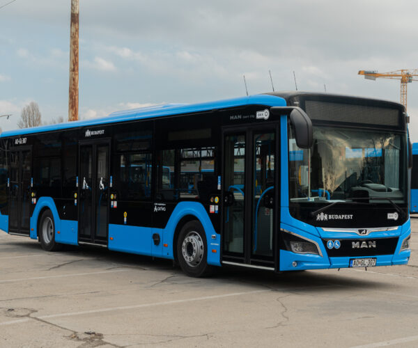 Újabb MAN autóbuszokat állít forgalomba Budapesten az ArrivaBus