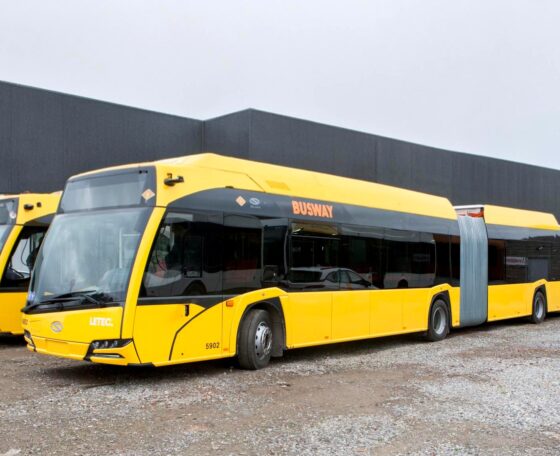 Megérkeztek az első duplacsuklós Solaris villanybuszok a TEC liège-i B2-es gyorsbusz vonalára