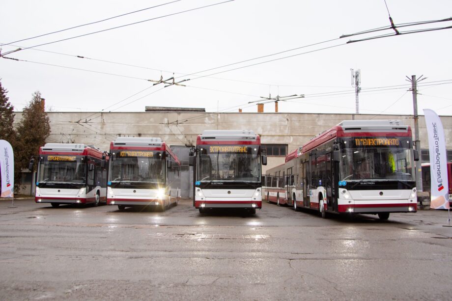 Bemutatták Ivano-Frankivszk első négy Electron T19 trolibuszát 1 600900440 1462186952144223 4689330409668540905 n