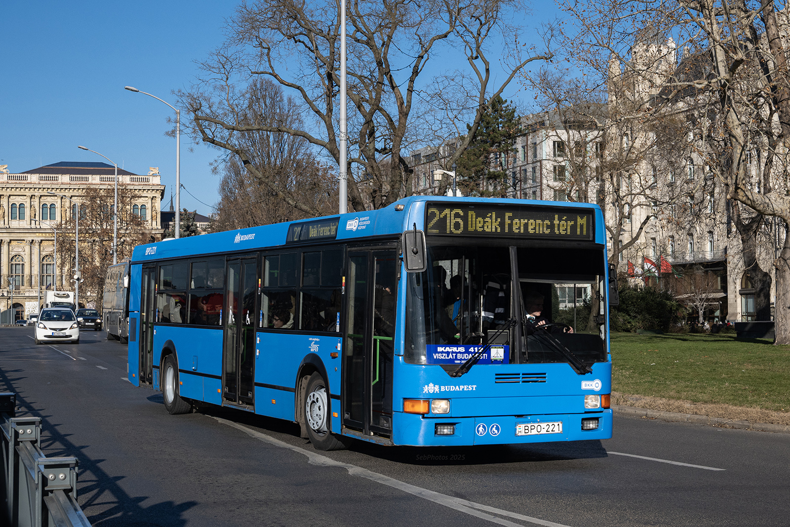 Elbúcsúztatta utolsó Ikarus 412 és Ikarus EAG E91 autóbuszait a BKV 2 BPO 221 SebPhotos b