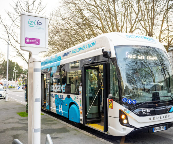 A franciaországi Lorient kapja az első Heuliez GX 337 H2 Linium hidrogénbuszokat