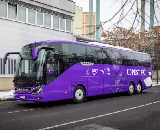 Új Setra csapatbuszt állított szolgálatba az Újpest FC