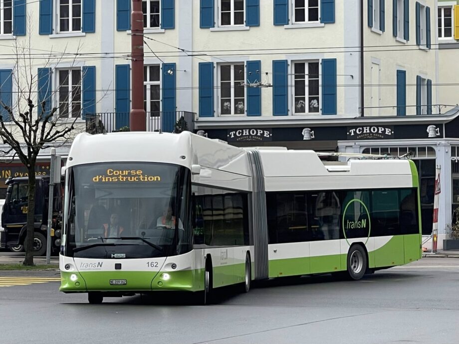 616182588 1393745748904296 8820521136024448080 n