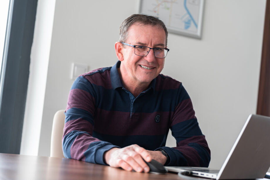 Fél évtizede az atomvárosért – interjú Csapó Sándorral, a Paksi Közlekedési Kft. ügyvezető igazgatójával