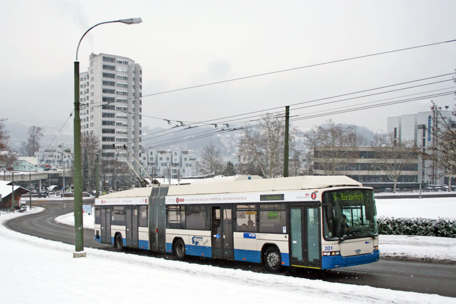 ST3 201 Zumbachhof Linie8 Schnee